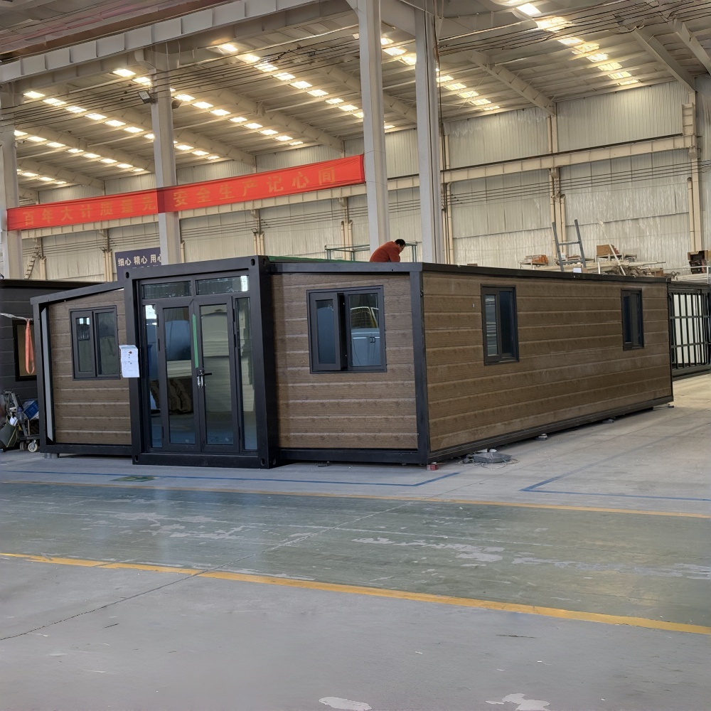 Expandable House F30
